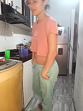 catire2323 online show from 12-21-25, 08:16