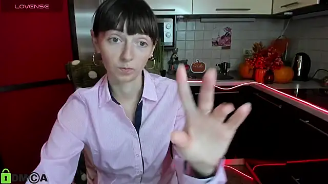 TayanaJons online show from 11-05-25, 07:52