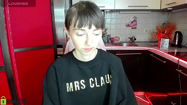 TayanaJons online show from 12-03-25, 08:00