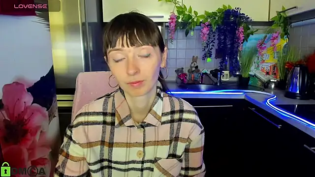 TayanaJons online show from 04-09-26, 07:25