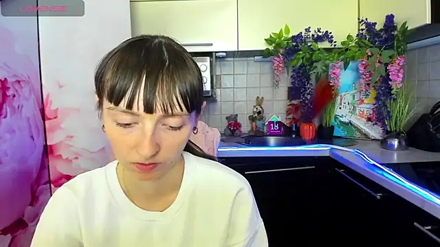 TayanaJons online show from 04-28-26, 07:24