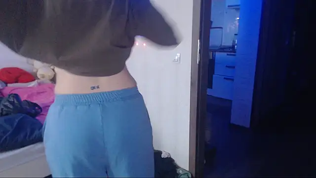 amanda kiss kiss online show from 11-30-25, 11:03