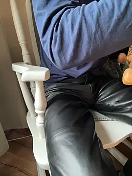 Snapshot of Mrbighardcock chatting on 04-03-26, 07:28 Mrbighardcock online show from 04-03-26, 07:28