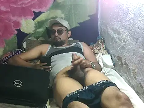 Rocobodymassager online show from 02-26-26, 07:29