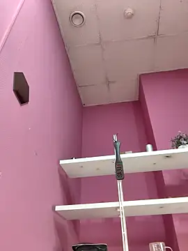 Snapshot of Love_Lysa_ chatting on 02-04-25, 05:31 Love Lysa online show from 02-04-25, 05:31