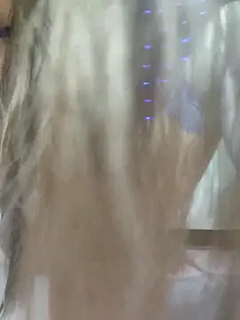 Snapshot of Love_Lysa_ chatting on 09-11-25, 03:17 Love Lysa online show from 09-11-25, 03:17