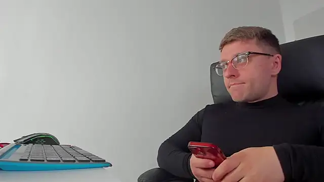 Findom guy online show from 03-20-25, 11:38