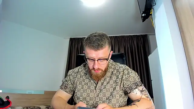 Findom guy online show from 06-13-26, 05:22