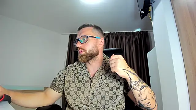 Findom guy online show from 07-12-26, 03:47