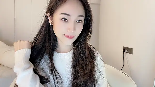 Snapshot of MIa59 chatting on 01-15-26, 01:43 MIa59 online show from 01-15-26, 01:43