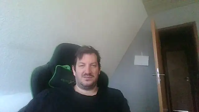 Golffahrer1982 online show from 11-04-25, 09:30