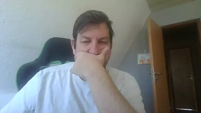 Golffahrer1982 online show from 11-10-25, 11:09