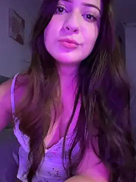 Snapshot of Zoe_Lennoxx chatting on 05-31-26, 04:42 Zoe Lennoxx online show from 05-31-26, 04:42