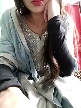 Snapshot of Noor_Darliing chatting on 03-11-25, 03:23 Noor Darliing online show from 03-11-25, 03:23