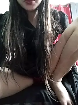 Snapshot of Noor_Darliing chatting on 03-12-25, 09:24 Noor Darliing online show from 03-12-25, 09:24