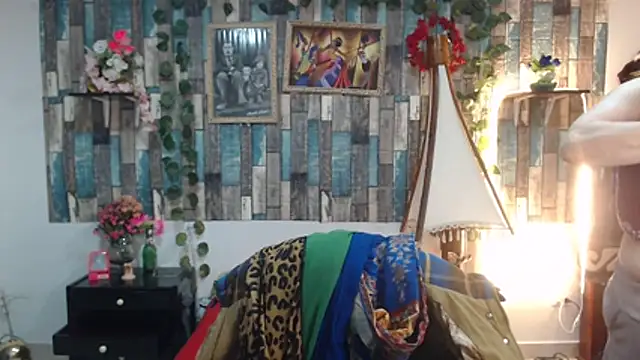 Snapshot of KarimaSarabe chatting on 11-15-25, 09:00 KarimaSarabe online show from 11-15-25, 09:00