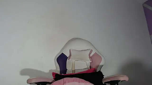 missleina-69 online show from 03-12-25, 10:07