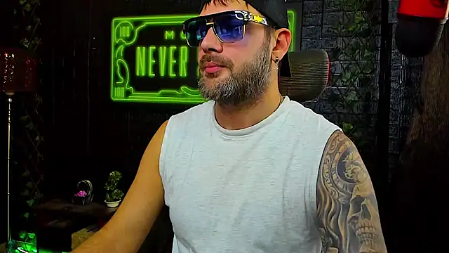 LexXHardy online show from 09-23-25, 11:02