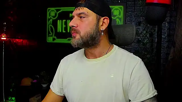 LexXHardy online show from 09-24-25, 02:48