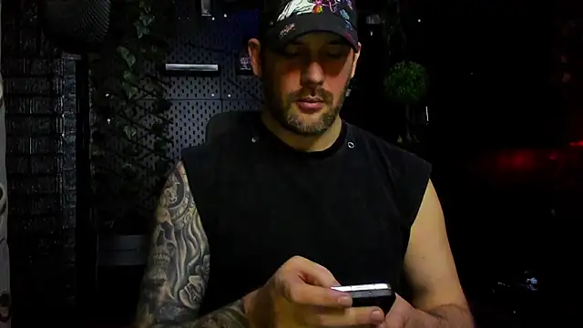 LexXHardy online show from 04-19-26, 06:10