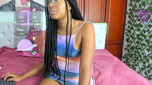 Snapshot of Andrea_Williams24 chatting on 02-18-26, 02:35 Andrea Williams24 online show from 02-18-26, 02:35