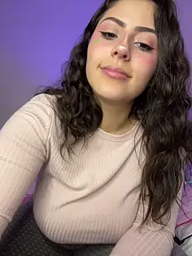 Snapshot of TuWaifuVirtual1 chatting on 03-20-25, 01:46 TuWaifuVirtual1 online show from 03-20-25, 01:46