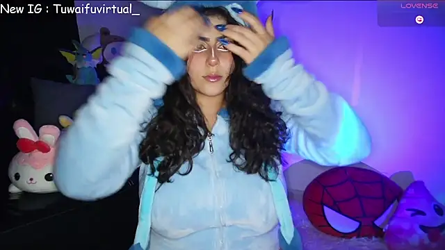 Snapshot of TuWaifuVirtual1 chatting on 12-19-25, 01:34 TuWaifuVirtual1 online show from 12-19-25, 01:34