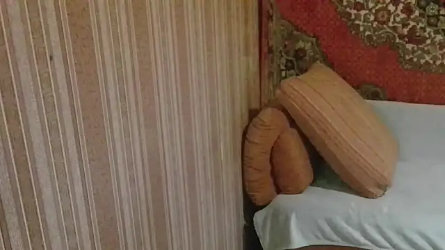 Kathlyn  Heath online show from 03-04-26, 08:48