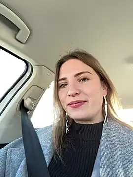 Snapshot of secretcrazy69 chatting on 12-13-24, 01:01 secretcrazy69 online show from 12-13-24, 01:01