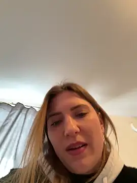 Snapshot of secretcrazy69 chatting on 12-14-24, 08:56 secretcrazy69 online show from 12-14-24, 08:56