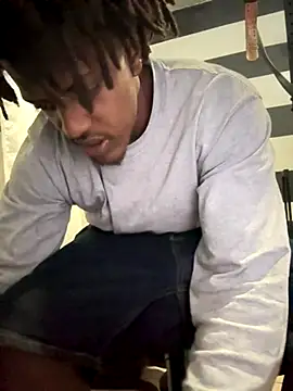 Snapshot of ohhwowdick chatting on 11-22-25, 03:27 ohhwowdick online show from 11-22-25, 03:27