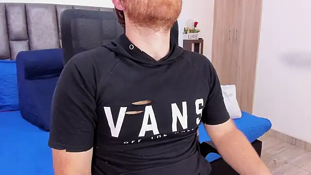 michacosio online show from 11-26-25, 03:07