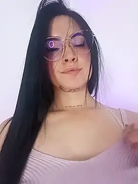 Isa Maiden1 online show from 11-22-25, 04:50