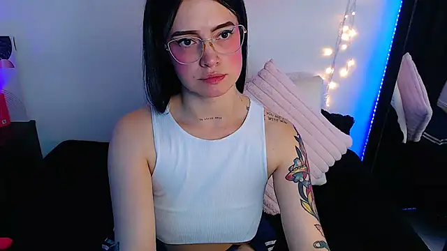 Isa Maiden1 online show from 02-22-26, 05:00