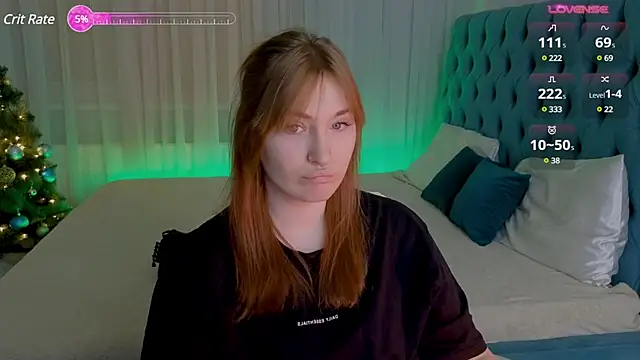 Snapshot of _Chlo__e chatting on 12-21-24, 09:58  Chlo  e online show from 12-21-24, 09:58