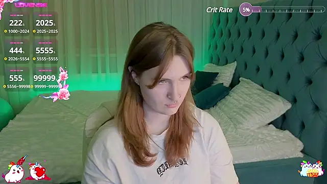 Snapshot of _Chlo__e chatting on 02-04-25, 01:23  Chlo  e online show from 02-04-25, 01:23
