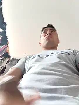 Snapshot of Diego_leon27 chatting on 01-29-25, 04:41 Diego leon27 online show from 01-29-25, 04:41