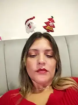 Snapshot of Mia_Hampton chatting on 12-24-24, 10:17 Mia Hampton online show from 12-24-24, 10:17