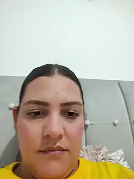 Snapshot of Mia_Hampton chatting on 07-03-26, 11:44 Mia Hampton online show from 07-03-26, 11:44