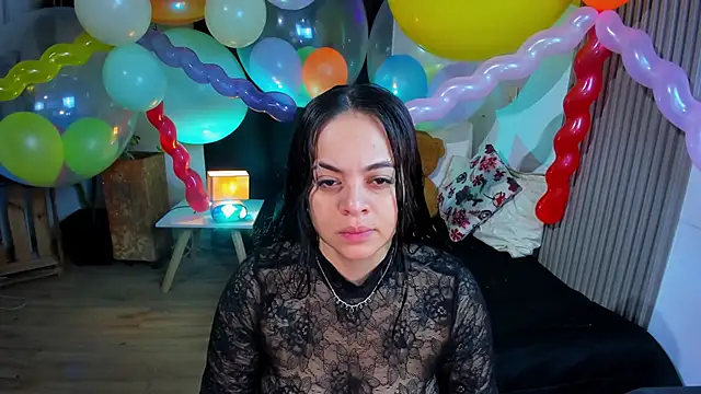 Snapshot of Cuttiealice chatting on 01-10-25, 12:15 Cuttiealice online show from 01-10-25, 12:15