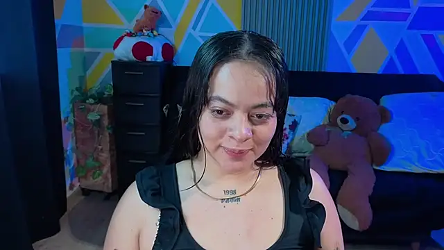 Snapshot of Cuttiealice chatting on 09-13-25, 11:54 Cuttiealice online show from 09-13-25, 11:54