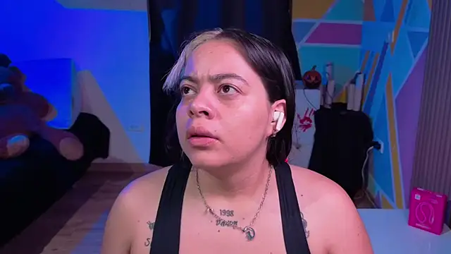 Cuttiealice online show from 11-01-25, 12:51