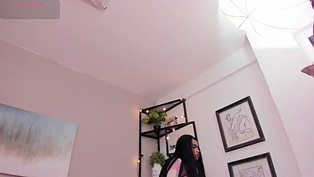 Briana Wells  online show from 06-12-26, 12:37