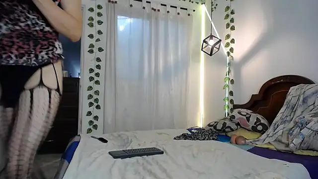 ivonne  hott1 online show from 02-21-26, 06:20