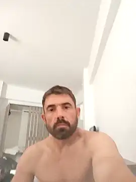 Snapshot of George21ek chatting on 10-28-25, 08:51 George21ek online show from 10-28-25, 08:51