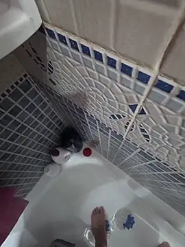 Snapshot of ANGELITOPECADOR chatting on 12-18-25, 07:42 ANGELITOPECADOR online show from 12-18-25, 07:42