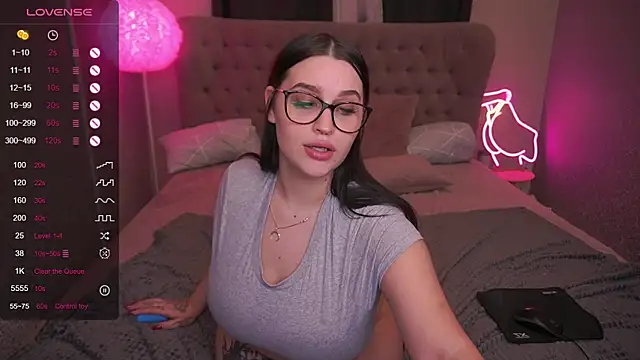 JeysyPotter online show from 12-19-24, 05:18