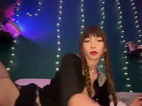 Snapshot of MistyParadiso chatting on 01-13-25, 05:12 MistyParadiso online show from 01-13-25, 05:12