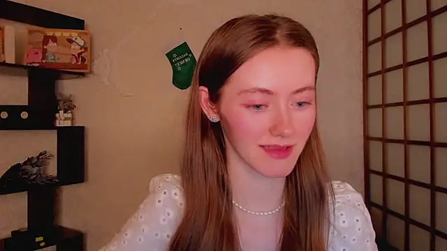 Snapshot of KateCuddle chatting on 12-31-24, 07:53 KateCuddle online show from 12-31-24, 07:53