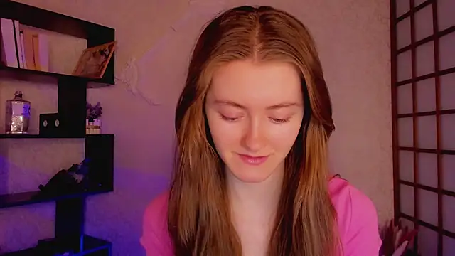 Snapshot of KateCuddle chatting on 02-12-25, 02:03 KateCuddle online show from 02-12-25, 02:03